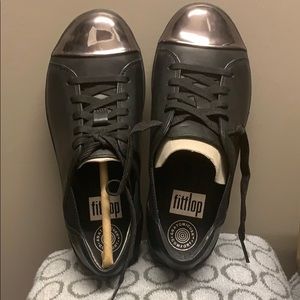 Fit Flop F- Sporty Mirror Toe Sneakers